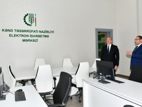 Prezident İlham Əliyev Kənd Təsərrüfatı Nazirliyinin Bakıda yeni inzibati binasının açılışında iştirak edib