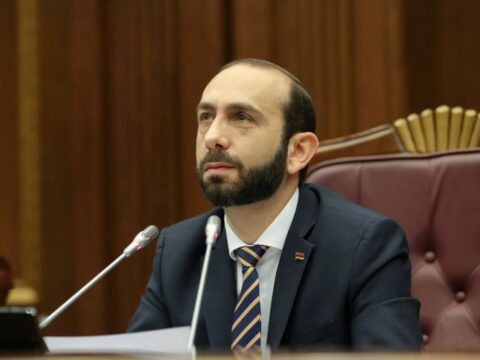 Mirzoyan avstriyalı həmkarı ilə Azərbaycandan DANIŞDI