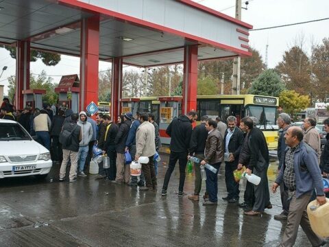 Ucuz benzin, yoxsa kül altında qığılcım