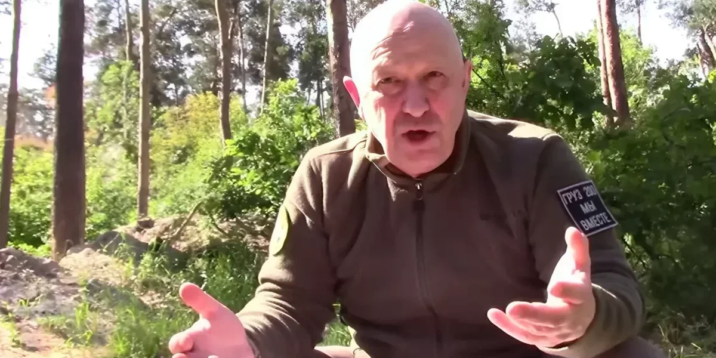 “Bu gün üçün biz uduzuruq, cəmiyyət cəbhədəki vəziyyət haqqında tam həqiqəti bilməlidir”