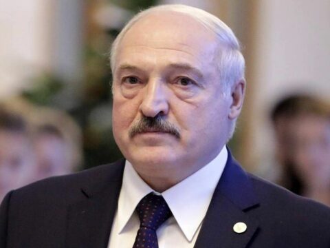 Lukaşenko ukraynalıları Belarusiyaya çağırdı