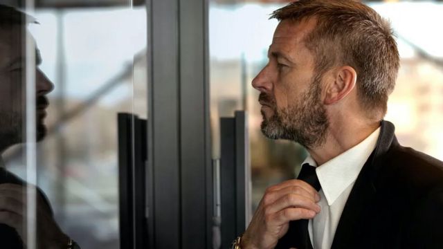 “Başqalarının kiçik səhvlərini böyüdüb onlardan inciyən insan öncə özünə baxmalıdır…” 