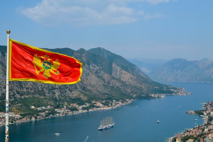 Monteneqroda səsvermə başladı