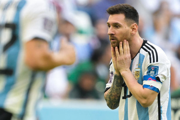 Messi Pekin hava limanında saxlanıldı