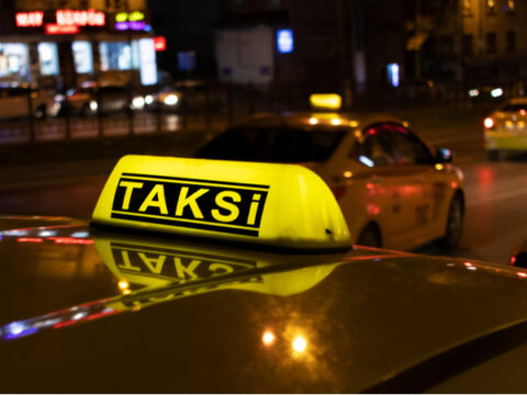 Sərnişin və yük daşımaları üçün icazə belə alınacaq
