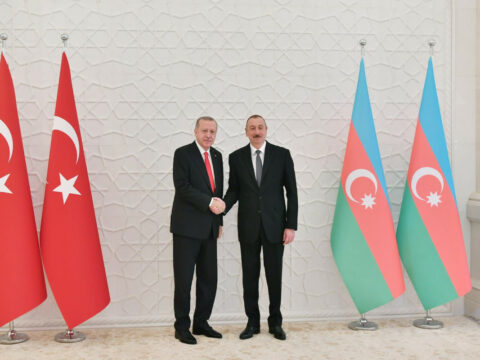 Türkiyə Prezidentinin rəsmi qarşılanma mərasimi keçirilir