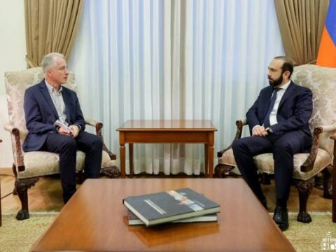 Mirzoyan Maleriusla Ermənistan-Azərbaycan nizamlanmasından DANIŞDI