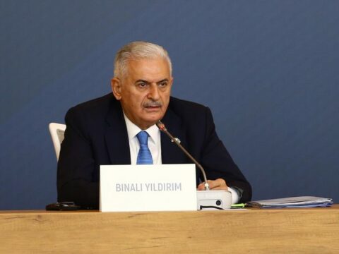 Binalı Yıldırım Azərbaycanı təbrik edib