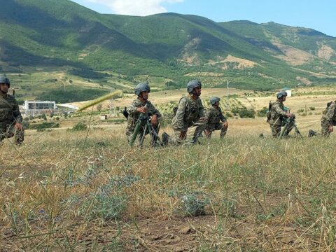 Ehtiyatda olan hərbçilərin təlim toplanışı başa çatıb