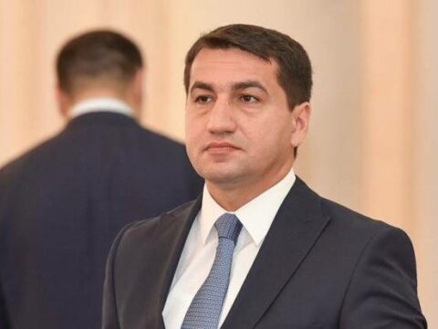 Prezidentin köməkçisindən Zülfüqar Hüseynzadə ilə bağlı başsağlığı 