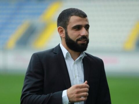 Rəşad Sadıqov “Zirə” ilə yeni müqavilə imzaladı