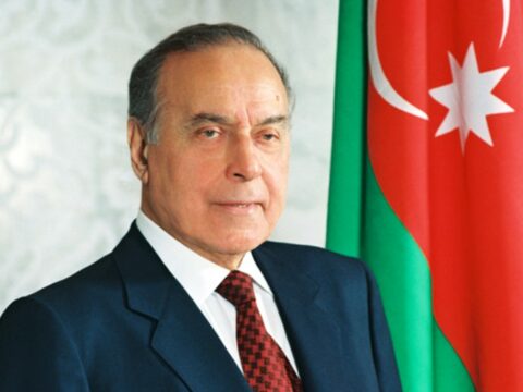 Lənkəranda Ümummilli Lider Heydər Əliyevin 100 illiyinə həsr olunmuş konfrans keçirilib