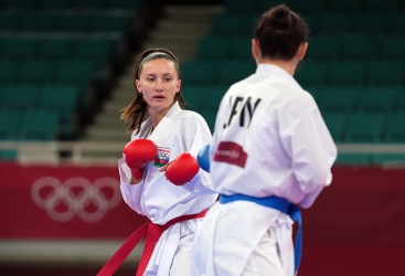 Karateçimiz İrina Zaretska qızıl medal qazanıb