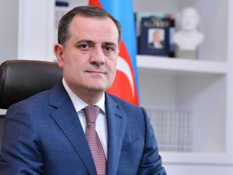 “Ağdam-Xankəndi yolundan istifadə etməklə Qarabağın erməni sakinlərinə yardım göstərilə bilər”