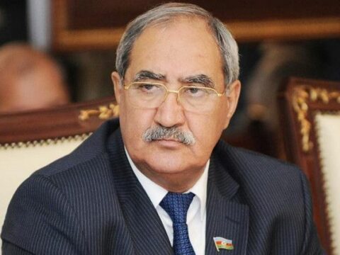 Fəzail Ağamalıdan bayram təbriki