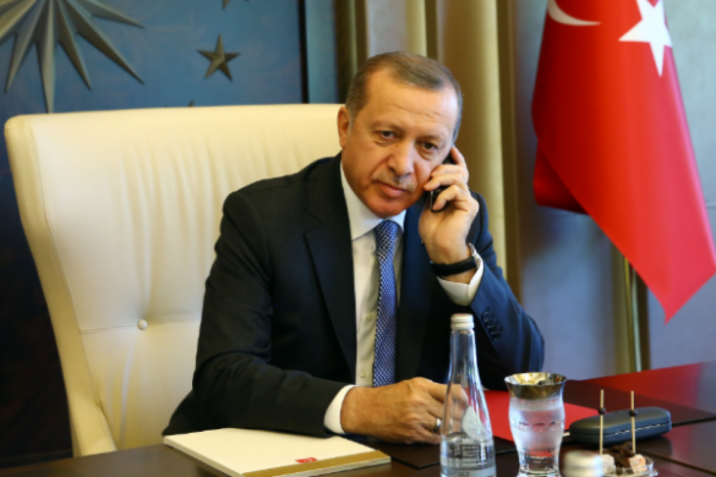 Ərdoğan Qazaxıstan prezidenti ilə telefonla danışıb