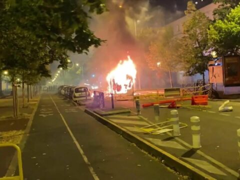 “Fransada əlcəzairli yeniyetmənin qətli təhlükəli presedentdir”