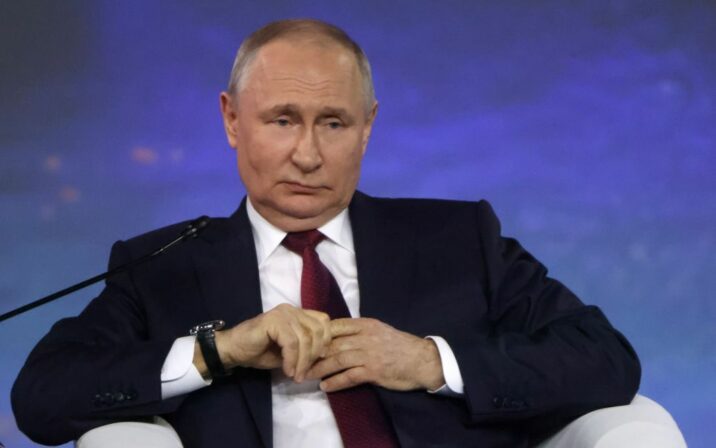 “Putinin təslim olmasının iki variantı var”