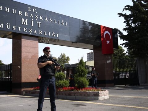 Türkiyədə MİT-in nəzarətində saxlanılan “Azov” komandirləri ilə bağlı qalmaqal