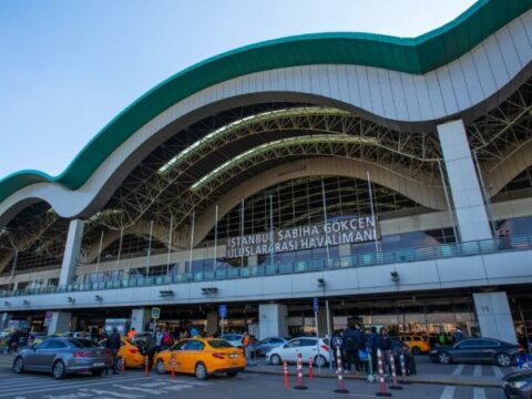 İstanbul aeroportunda 2 nəfər saxlanıldı
