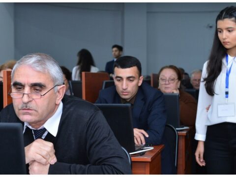 Məktəb direktoru olmaq istəyən 20 namizəd imtahan nəticələrindən narazı qalıb