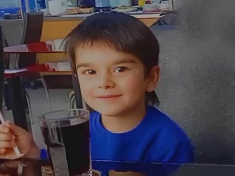 İdman zalında vəfat edən 7 yaşlı Fəridin məzarı – FOTO