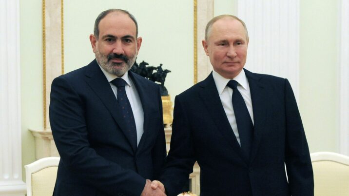Putinlə Paşinyan danışıqlar apardı