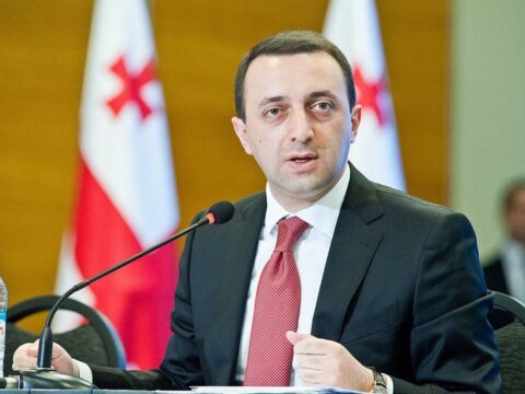 Status almaq üçün var gücümüzlə çalışırıq