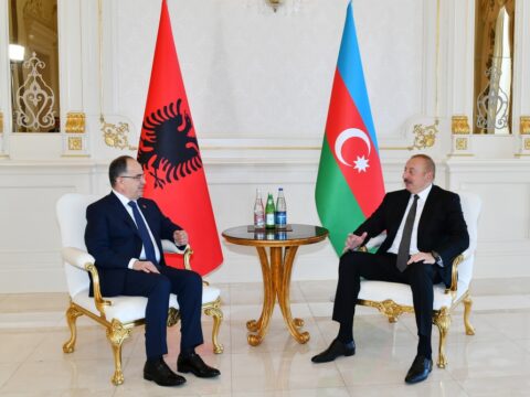 Albaniya Prezidenti və xanımının şərəfinə rəsmi lanç verildi