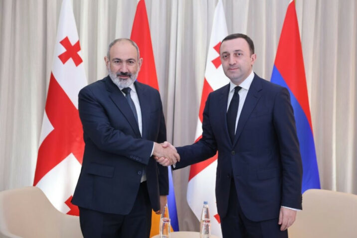 Qaribaşvili Paşinyanla regional sülhü müzakirə edib