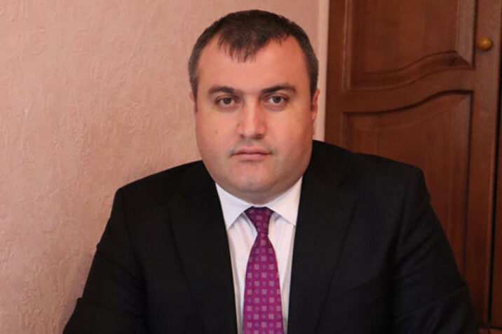 Kollegiya tanınmış vəkillə bağlı məlumat yaydı