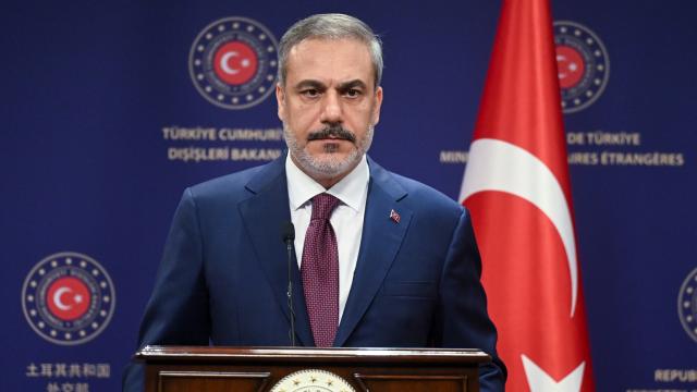 Hakan Fidan kanadalı həmkarı ilə NATO-nu müzakirə etdi 