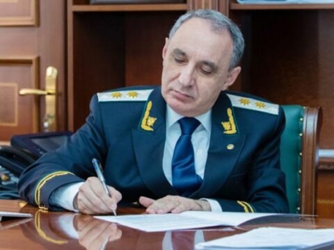 Kamran Əliyev Naxçıvan Prokurorluğunda əməliyyat müşavirəsi keçirib
