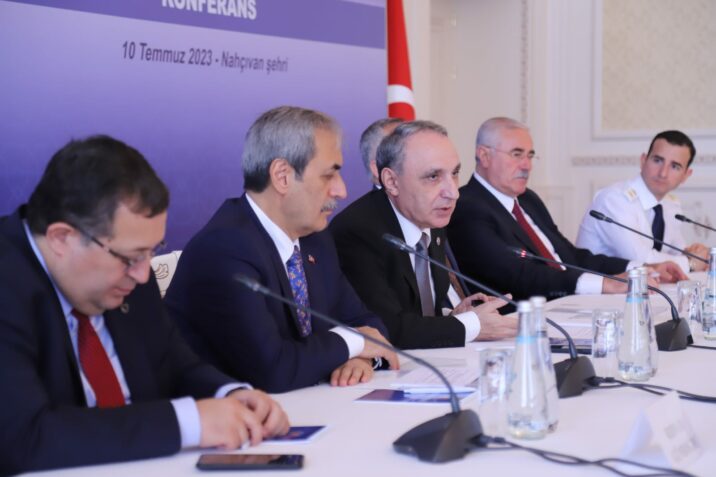 Ermənistan Arazdəyəndə 70 milyonluq zavod inşa edir