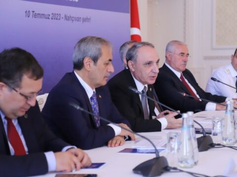 “Ermənistanın sərhədyanı bölgədə iri metallurgiya zavodu inşa etməsi böyük cinayətdir”