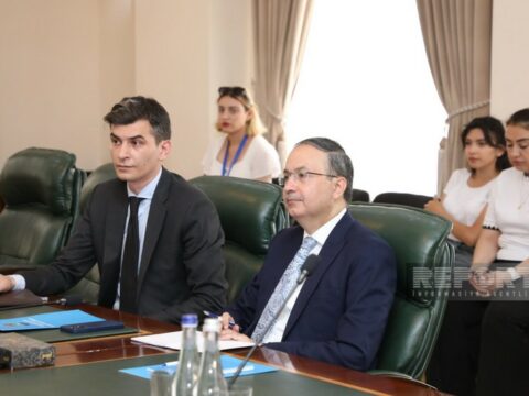Pakistanın Azərbaycandakı səfiri Qərbi Azərbaycan İcmasını ziyarət edib