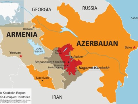 Fransa Moskva və Tehranın müttəfiqi olan Ermənistanı niyə silahlandırır?