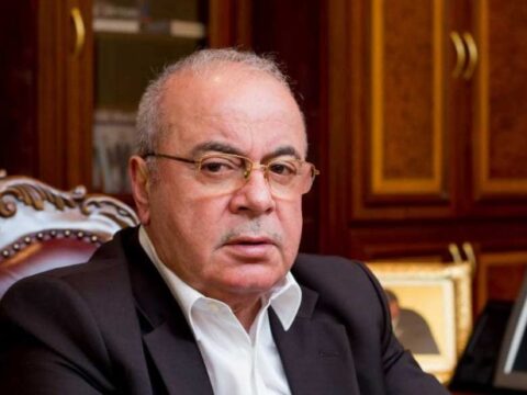 Madər bizimlə incə zarafatlar edərdi