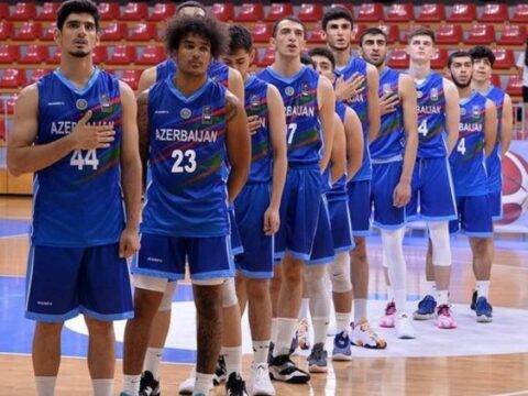 Toya getməyə hazırlaşan yeniyetmə qızı avtomobil vuraraq öldürüb