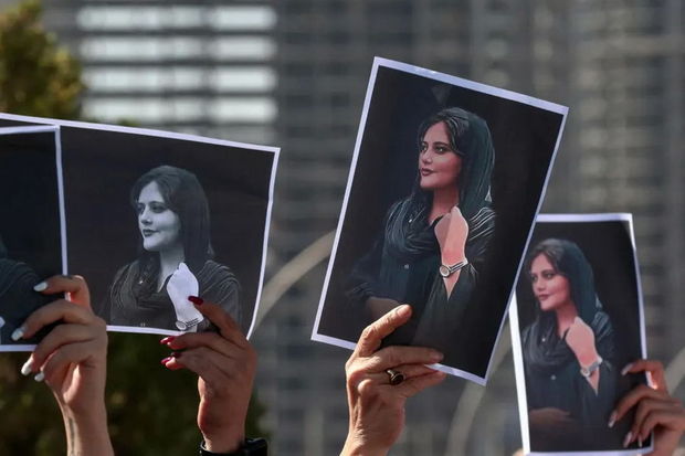 İranda Məhsa Əmininin anım günü ərəfəsində hökumətin etirazçılara təzyiqləri artıb