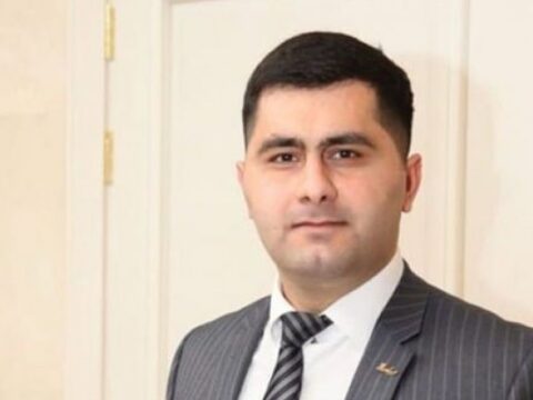 Vasif Tağıyevin anası: “Şprislə yemək yeyir”