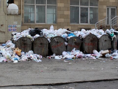 Bakıda zibillikdə 15 günlük körpə qız uşağı TAPILDI