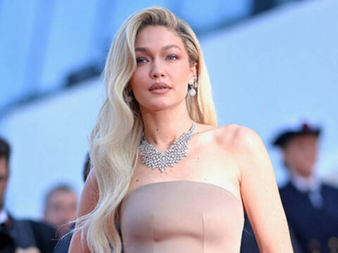 Supermodel Cici Hadid narkotikə görə saxlanıldı