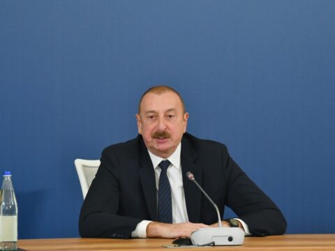 İlham Əliyev onları təltif etdi