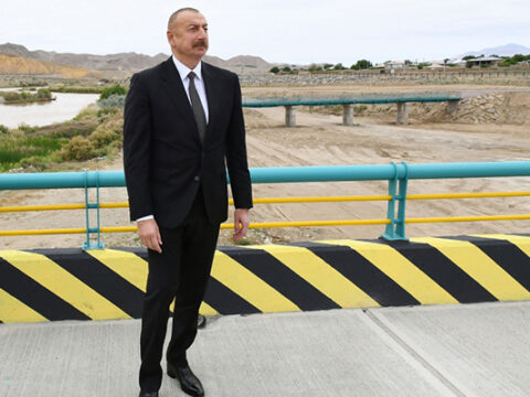 Prezident Əhmədbəyli-Füzuli-Şuşa yolunun tikintisi ilə tanış oldu