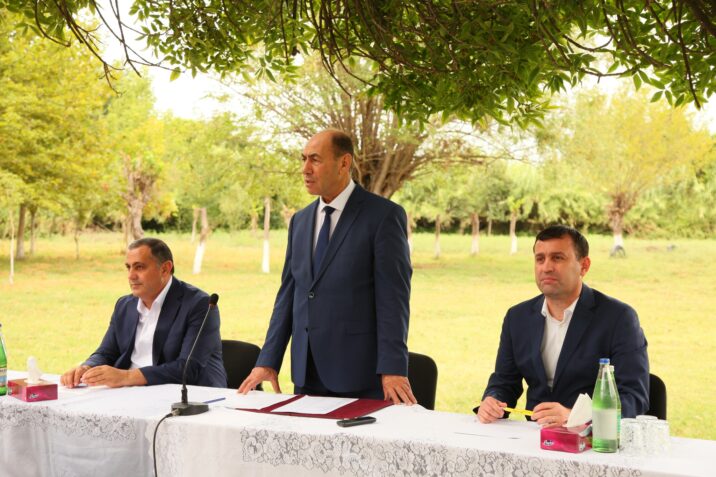 Vidadi İsayev Bərdənin Hacallı kəndində səyyar qəbul-görüş keçirdi