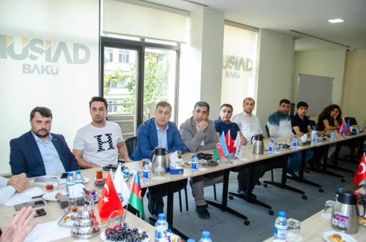 Biznes forumunun dəyərləndirmə iclası keçirildi