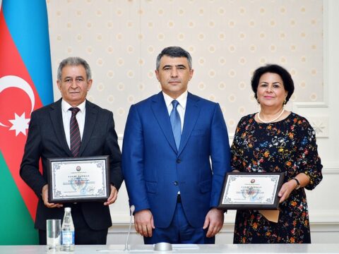 Azərbaycanda bir məhkəmə sədri və bir hakim təqaüdə göndərilib