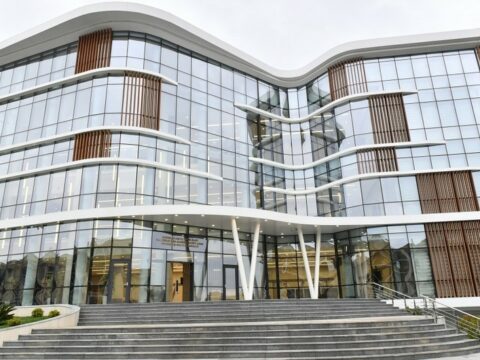 Məmurların avqust ayı üçün qəbul CƏDVƏLİ