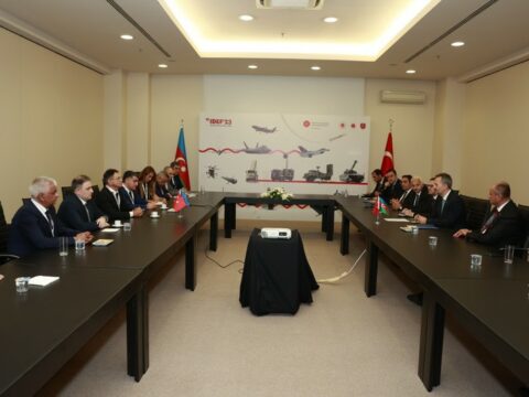 Azərbaycanla Türkiyə arasında müdafiə sazişi imzalandı 